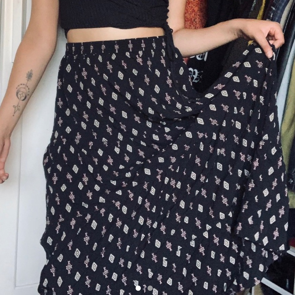 beautiful printed maxi skirt